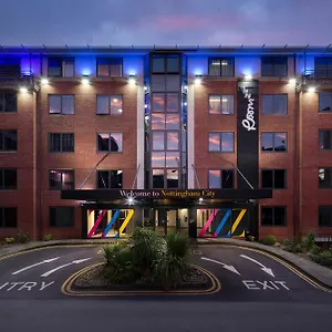 Aparthotel Roomzzz