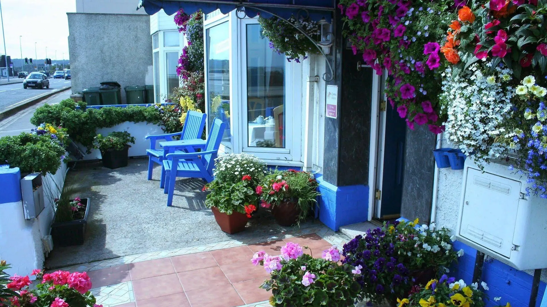 Devon View Guesthouse Swansea