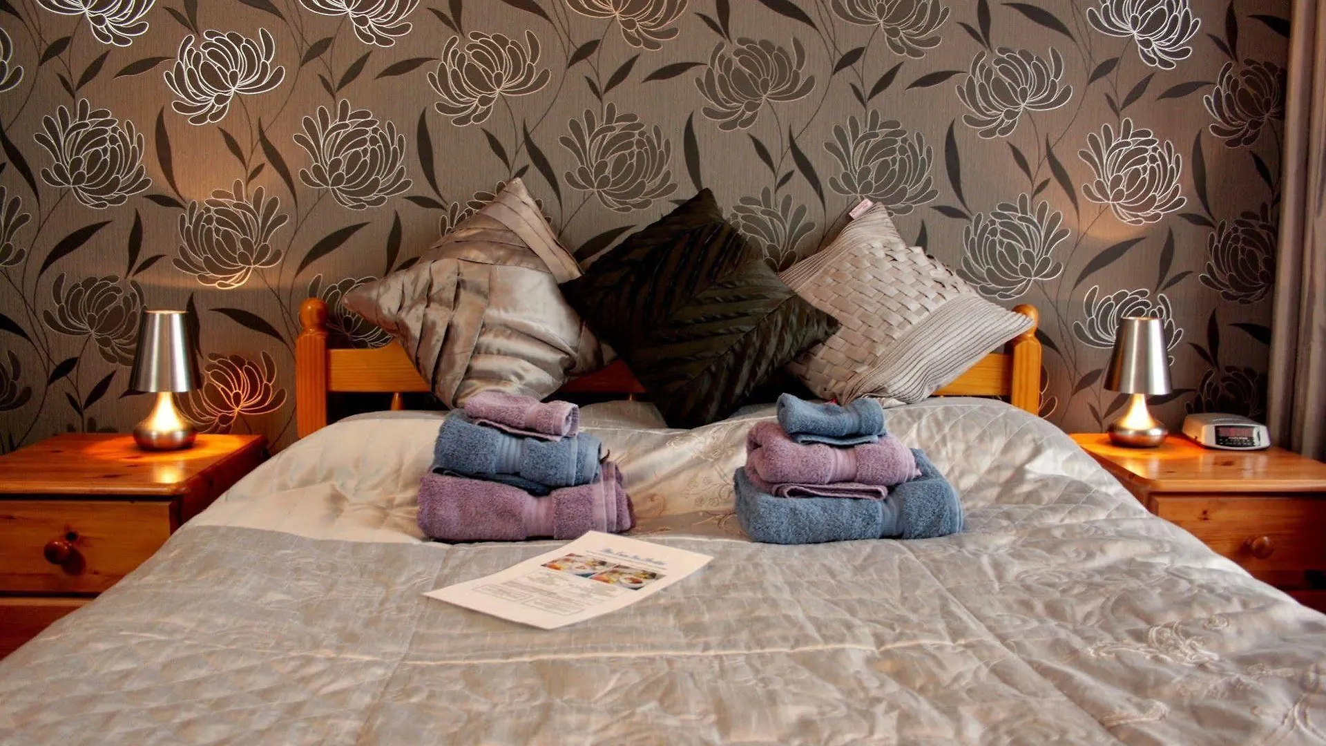 Guest house Devon View Guesthouse Swansea