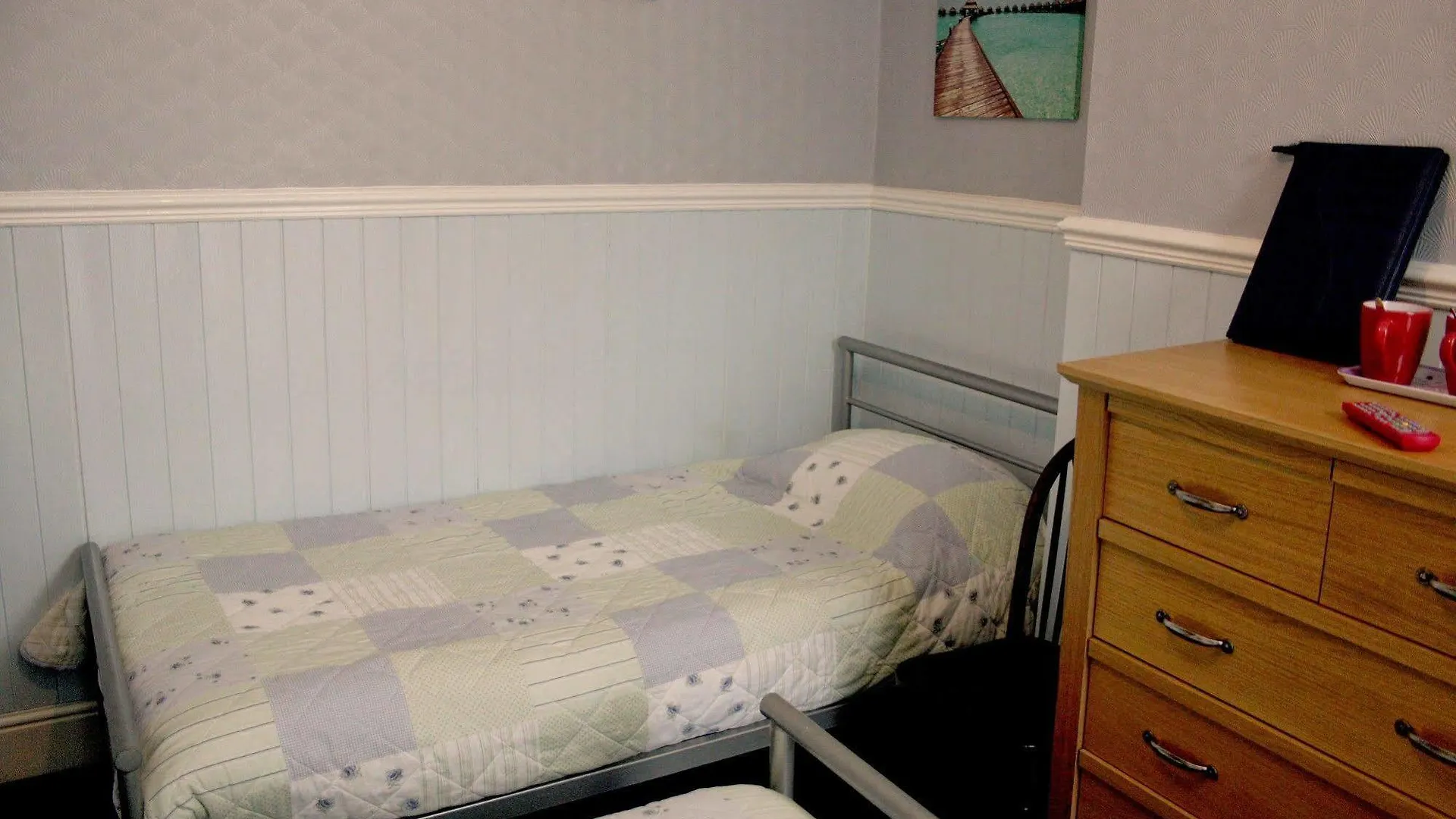 Guest house Devon View Guesthouse Swansea
